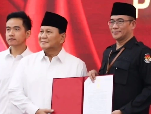 Resmi! Prabowo Subianto dan Gibran Rakabuming Raka Terpilih sebagai Presiden dan Wakil Presiden RI 2024-2029 Prabowo Subianto