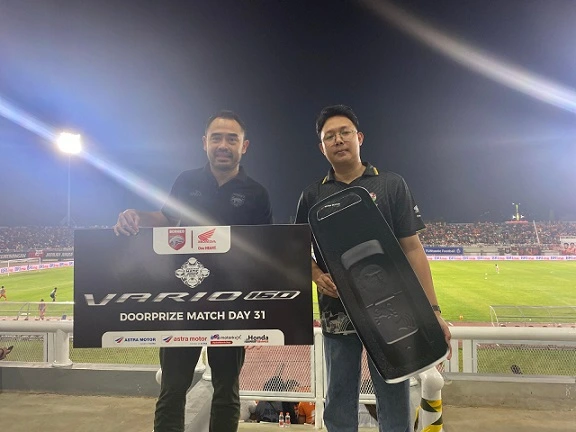 Menang Honda Vario 160! Pendukung Borneo FC Dapat Kejutan Spesial