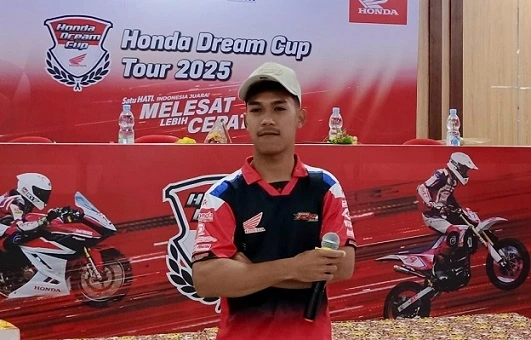 Honda Goes to School Hadir di SMKN 6 Samarinda, Edukasi Balap dan Cari Aman untuk Siswa