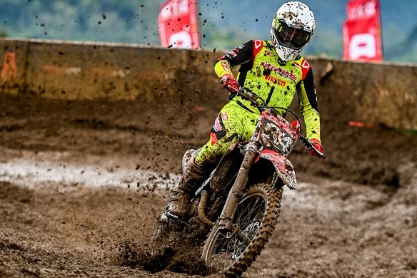 Bintang dan Abimanyu Gemilang di Sepang, Arsenio Konsisten di Kejurnas Motocross 2025