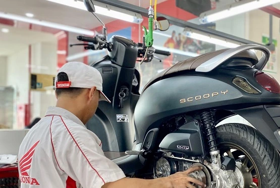 Jangan Abaikan! 8 Cara Perawatan Motor Saat Puasa Biar Tak Tekor di Jalan Jangan Abaikan! 8 Cara Perawatan Motor Saat Puasa Biar Tak Tekor di Jalan