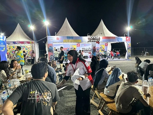 Honda AT Family Day Hadir di Samarinda, Promo Motor Matic hingga Rp8 Juta Honda AT Family Day Hadir di Samarinda, Promo Motor Matic hingga Rp8 Juta